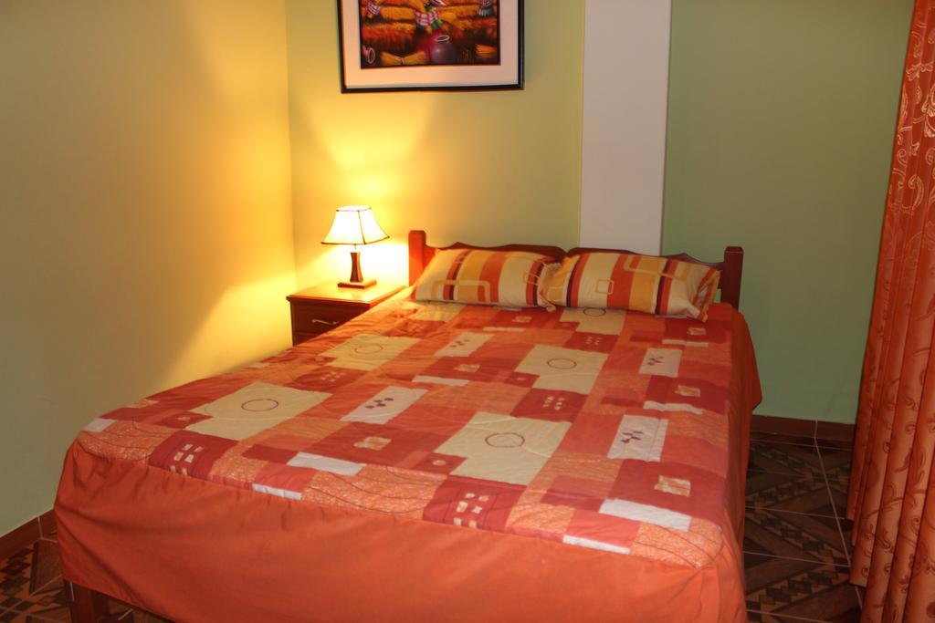 Residencial Norandes Hotel Уарас Екстериор снимка